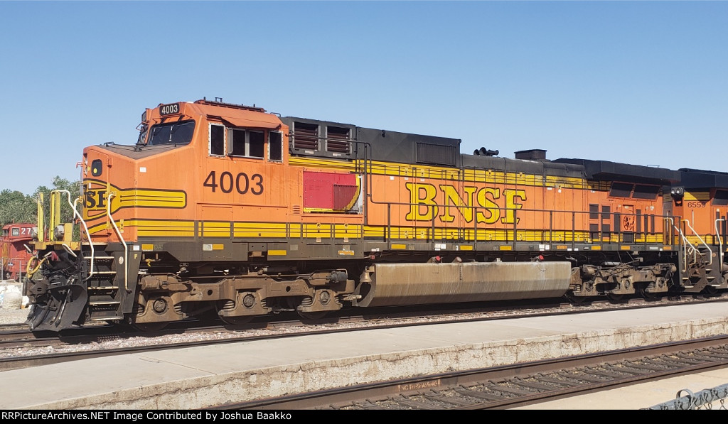 BNSF 4003